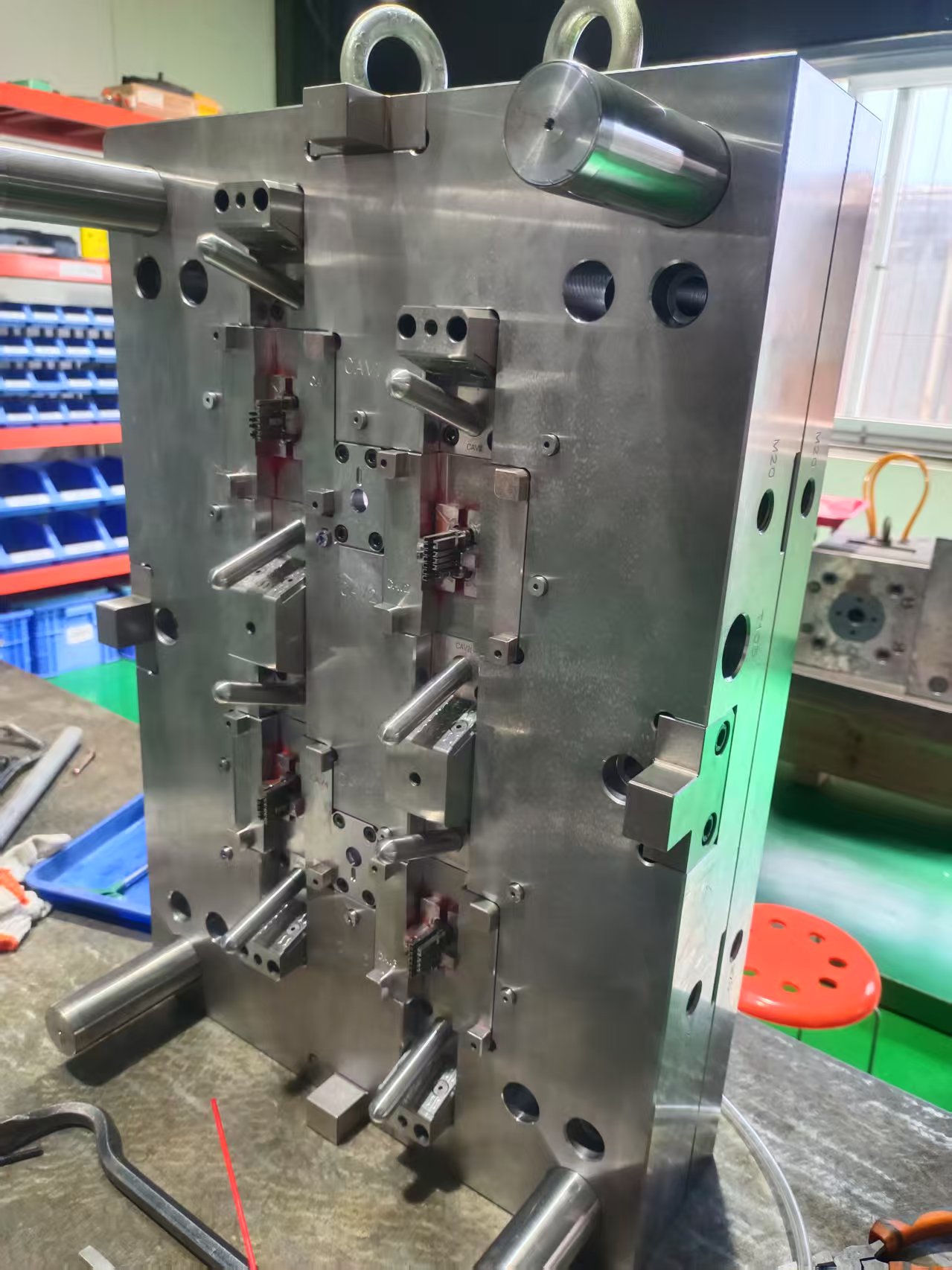 模具8-1